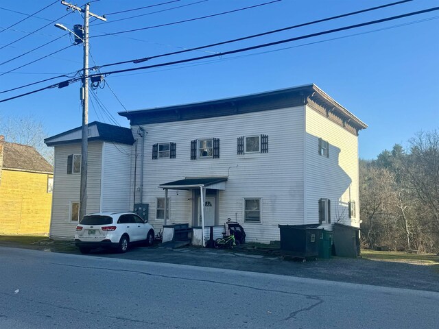 9 River St, Fair Haven, VT 05743