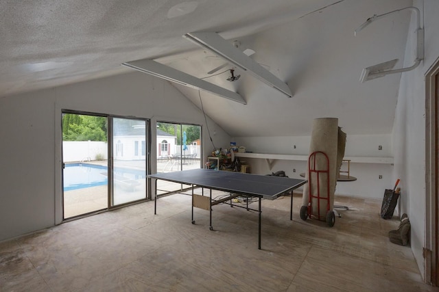 5 Turnpike St, Pembroke, NH 03275 - rec room featuring lofted ceiling