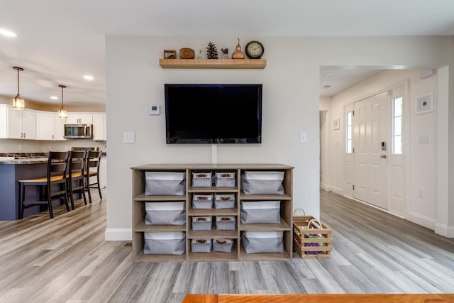 5 Turnpike St, Pembroke, NH 03275 - living area featuring recessed lighting and light wood-style flooring