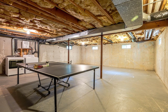 4 Spaulding St, Concord, NH 03301 - below grade area with washer and dryer