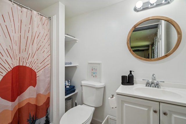 103 Potash Hill Rd, Tunbridge, VT 05077 - full bathroom featuring vanity and curtained shower