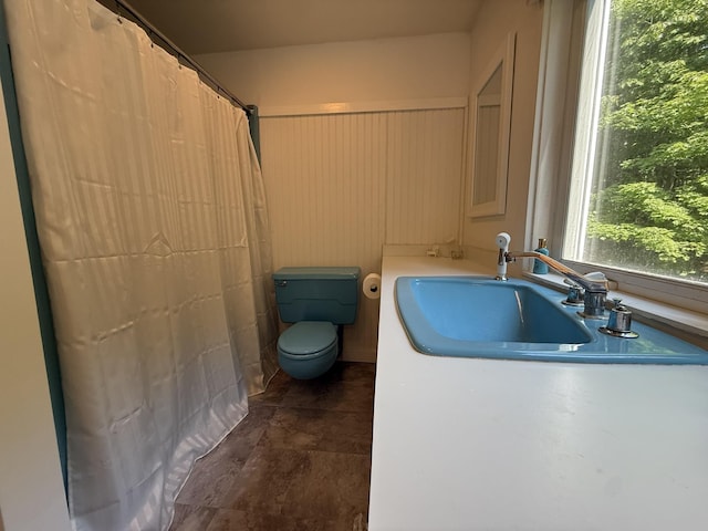 789 Hammond Hill Rd, West Windsor, VT 05089 - full bath featuring vanity and curtained shower
