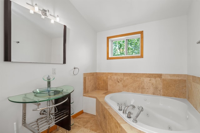 12 Cornwall Pl, Farmington, NH 03835 - full bath with a tub with jets and vaulted ceiling
