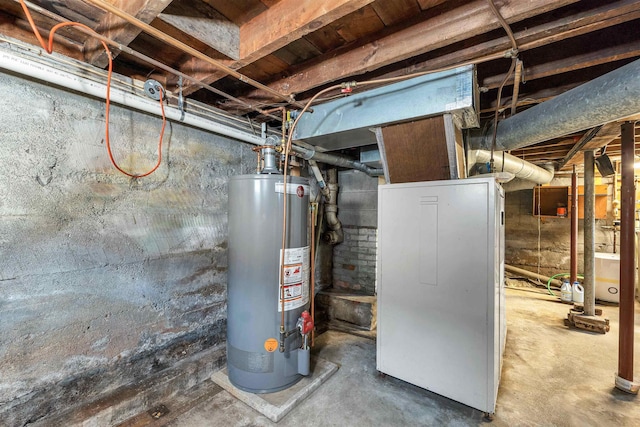 6 Davis Dr, Lebanon, NH 03766 - utility room featuring water heater