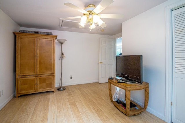98 Rowell Rd, Lancaster, NH 03584 - bedroom featuring light wood finished floors, a ceiling fan, and a closet