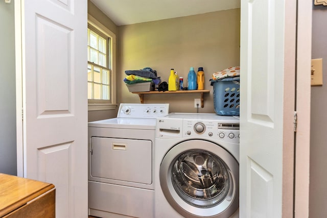 76 Cunningham Pond Rd, Peterborough, NH 03458 - laundry room with separate washer and dryer