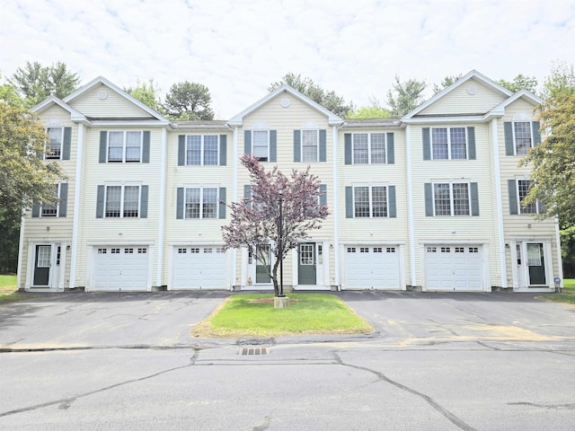 69 Mulberry St Unit 3, Concord, NH 03301 - townhome / multi-family property featuring driveway and an attached garage