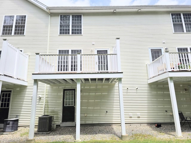 69 Mulberry St Unit 3, Concord, NH 03301 - back of house featuring a balcony