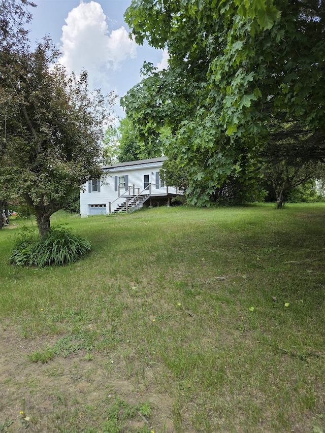 142 Sugar Plum Ct, Randolph, VT 05060 - view of green lawn