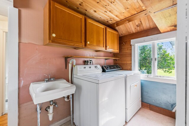 157 Seamans Rd, New London, NH 03257