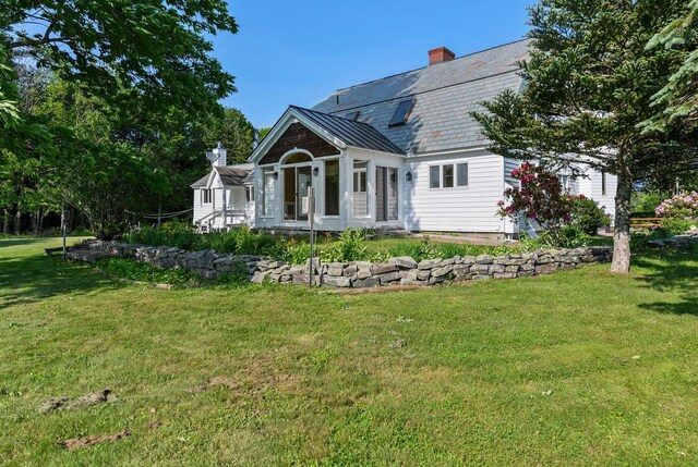 157 Seamans Rd, New London, NH 03257