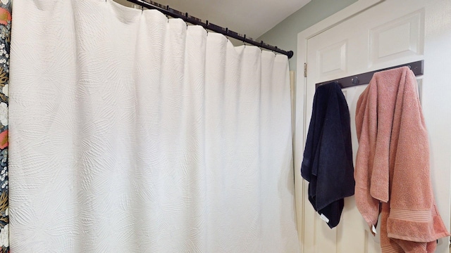 501 Bean Hill Rd Unit 32, Northfield, NH 03276 - full bathroom with curtained shower
