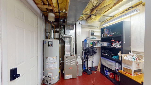 501 Bean Hill Rd Unit 32, Northfield, NH 03276 - utility room with gas water heater