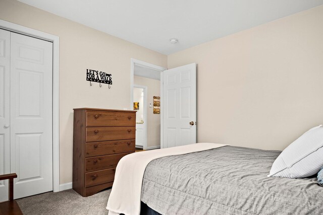 121 Deer Run Rd, Middleton, NH 03887 - carpeted bedroom featuring baseboards
