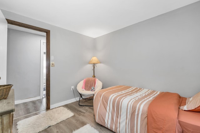 73 Tall Pine Rd, Farmington, NH 03835 - living area featuring wood finished floors and baseboards