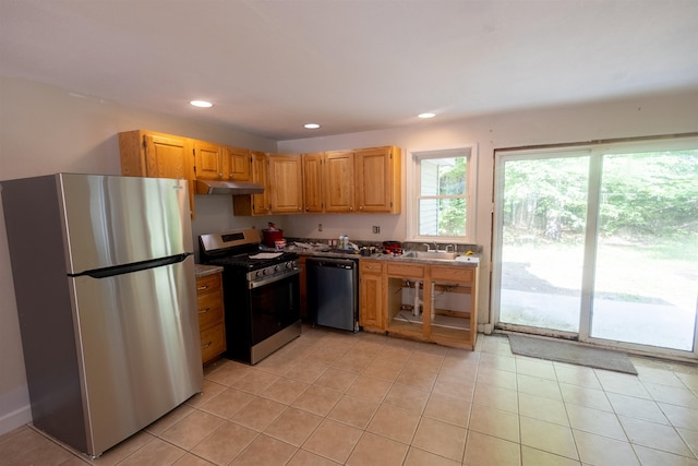 527 Tamworth Rd, Tamworth, NH 03886