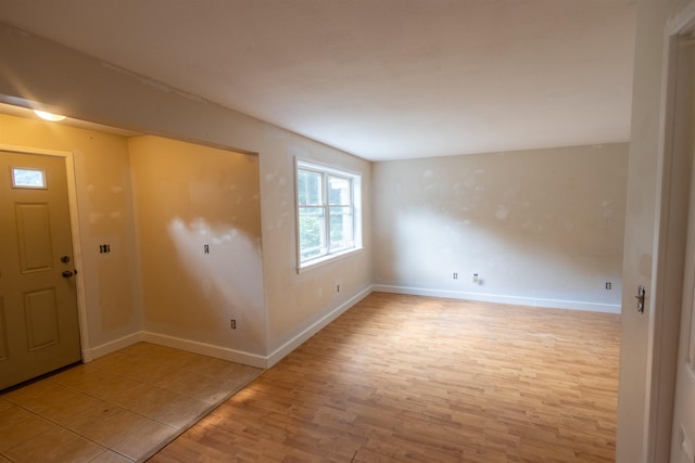 527 Tamworth Rd, Tamworth, NH 03886