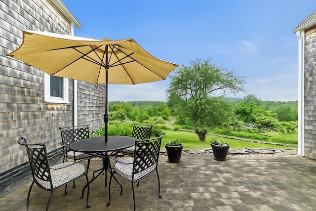 261 Main Ave, South Hampton, NH 03827 - view of patio with outdoor dining space