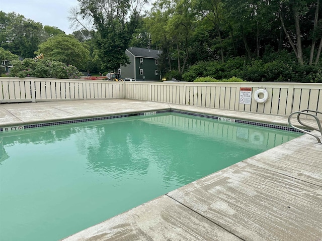 87 Cricketbrook Rd Unit 87, Dover, NH 03820 - view of community pool
