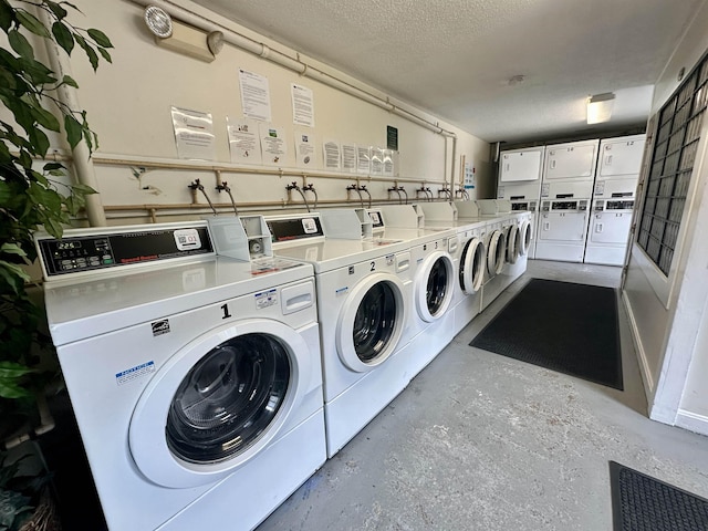 87 Cricketbrook Rd Unit 87, Dover, NH 03820 - shared laundry with washing machine and dryer and a textured ceiling