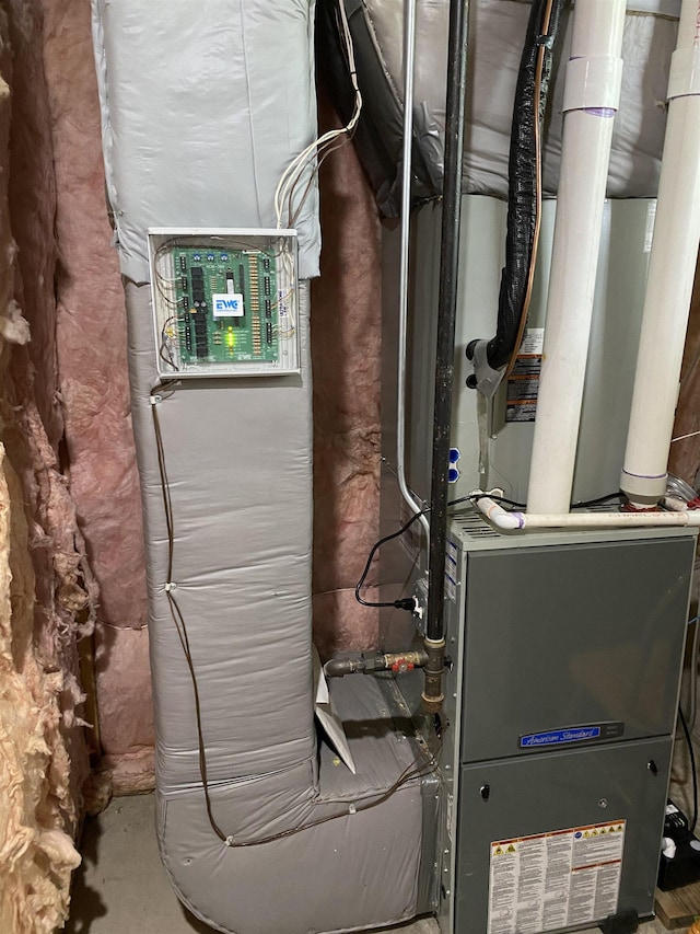 7 Partridge Cir, Salem, NH 03079 - view of utility room