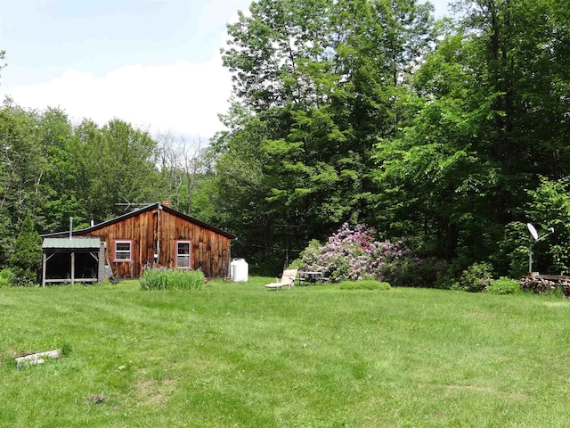 2505 County Rd, Windsor, VT 05089 - view of yard with an outbuilding