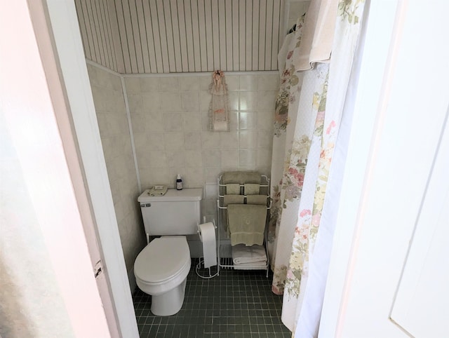 1573 US Route 5 S, Barnet, VT 05821 - full bathroom featuring tile patterned flooring and a shower with curtain