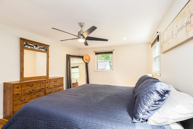 19 Harding Rd, Portsmouth, NH 03801 - bedroom with a ceiling fan