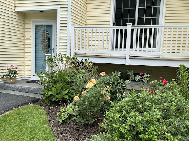 46 Pine Meadows Dr, Exeter, NH 03833 - exterior view