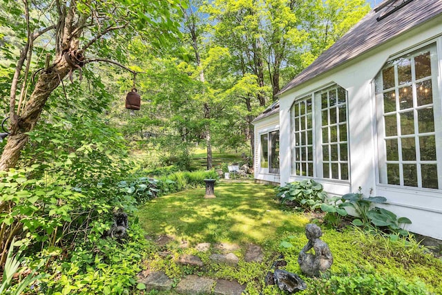 133 Hay Hill Rd, Francestown, NH 03043 - view of green lawn