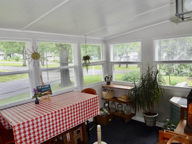 1 Northbrook Rd, Tilton, NH 03276 - sunroom with vaulted ceiling