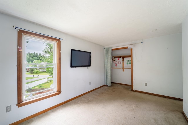 5 Gayle Dr Unit L, Derry, NH 03038 - unfurnished room featuring light colored carpet and baseboards
