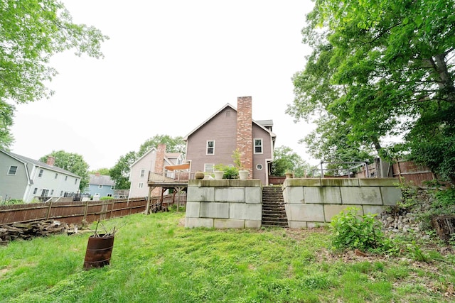5 Gayle Dr Unit L, Derry, NH 03038 - fenced backyard with stairs