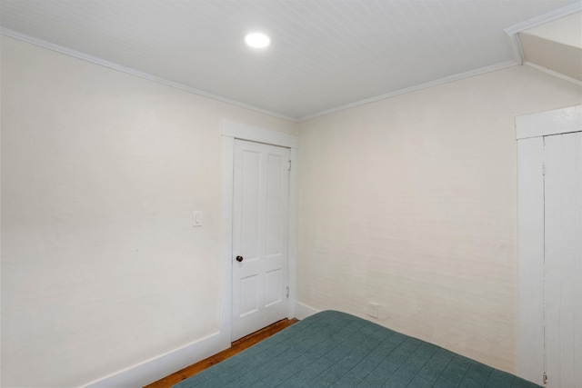 19 Highland St, Concord, NH 03301 - unfurnished bedroom featuring wood finished floors, ornamental molding, and recessed lighting
