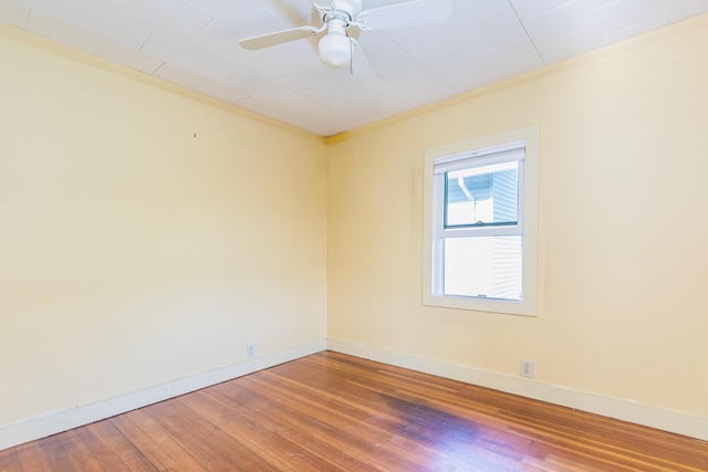 11 Bridge St, Kittery, ME 03904 - spare room featuring wood-type flooring and a ceiling fan