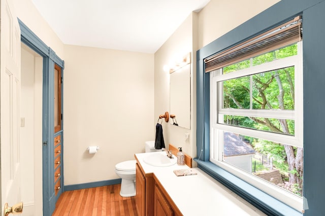 175 Middle Rd, Portsmouth, NH 03801 - bathroom with wood finished floors and vanity