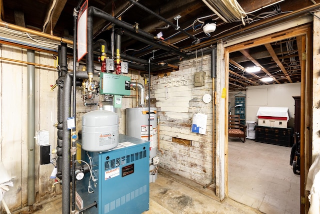 175 Middle Rd, Portsmouth, NH 03801 - utilities with gas water heater and a heating unit