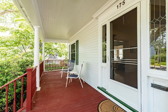 175 Middle Rd, Portsmouth, NH 03801 - view of wooden porch