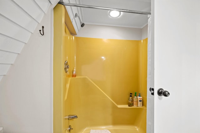 812 Airport Rd, Fayston, VT 05660 - bathroom featuring shower / washtub combination
