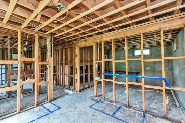 208 Mast Rd, Lee, NH 03861