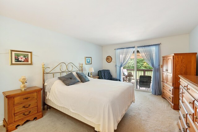 3 Chandler Dr, Atkinson, NH 03811 - bedroom with light carpet and access to outside