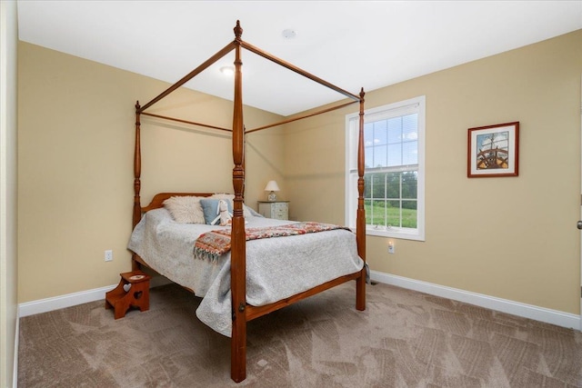 5 Rolling Hills Dr, Tilton, NH 03276 - carpeted bedroom with baseboards