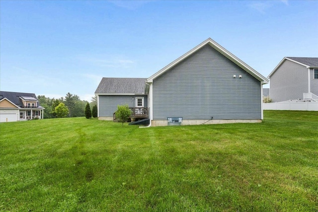 5 Rolling Hills Dr, Tilton, NH 03276 - back of property featuring a yard