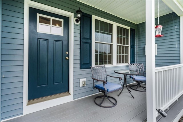 5 Rolling Hills Dr, Tilton, NH 03276 - entrance to property featuring covered porch