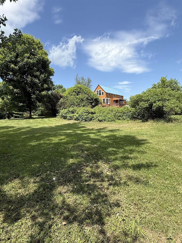 1442 Ridge Rd, Randolph, VT 05061 - view of green lawn