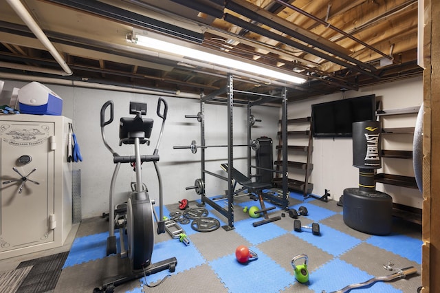 2 Ridgewood Dr, Kingston, NH 03848 - view of workout room