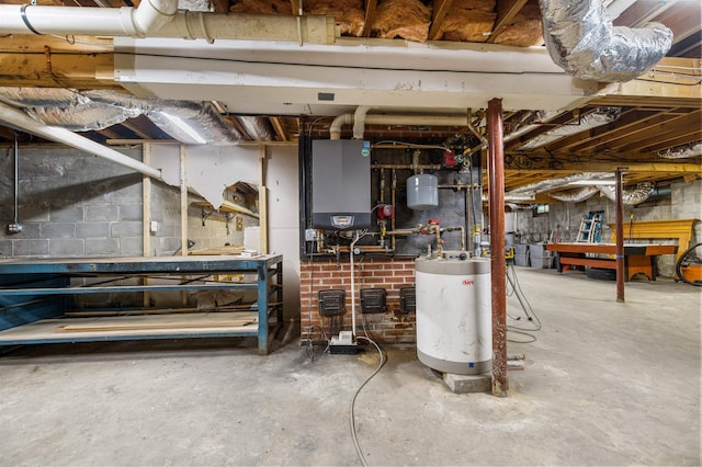 17 N Ave, Plaistow, NH 03865 - unfinished below grade area with water heater