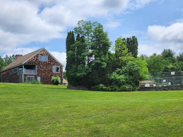 33 Pendleton Ln, Londonderry, NH 03053 - view of green lawn