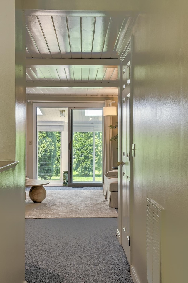 38C Stonehouse Ln, Keene, NH 03431 - corridor featuring carpet