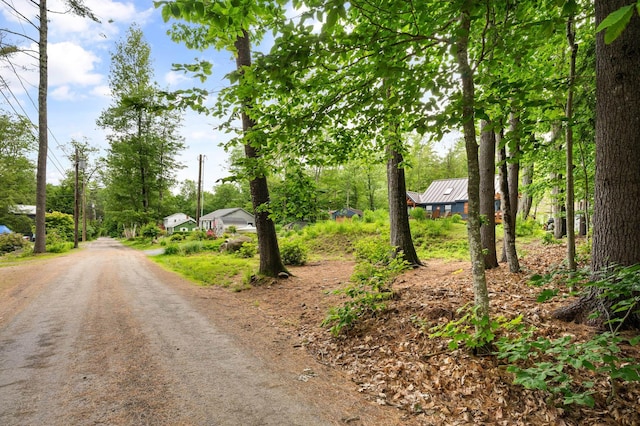 85 Lakeview Ave, Bristol, NH 03222 - view of street